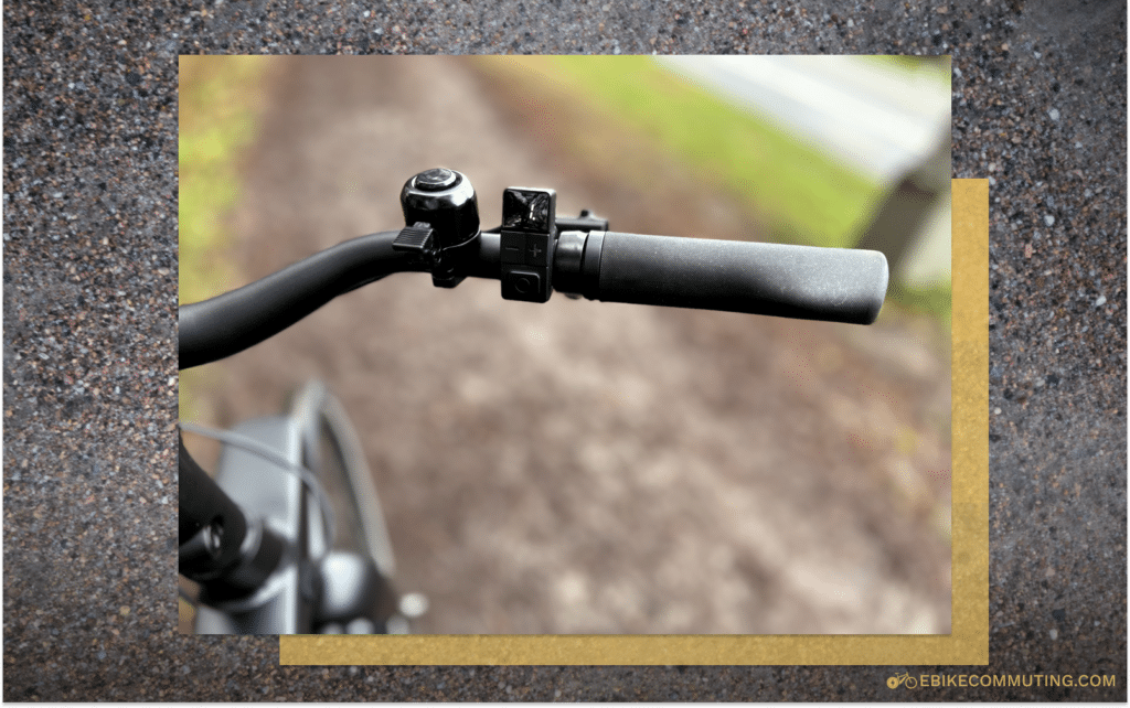 right handlebar of the LX2 which has the bell and shifter